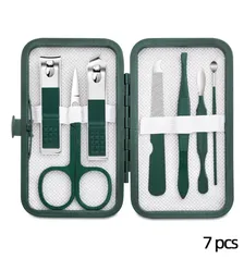 [R$4.99 C. NOVA] Kit Manicure em Aço Inoxidável - 7 Peças 