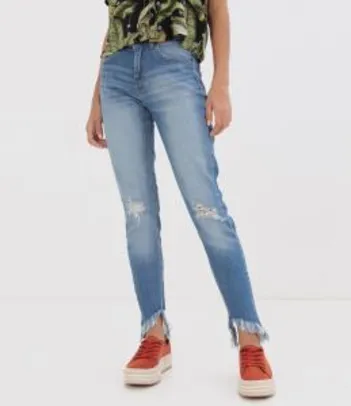 Calça Skinny com Jeans Puídos R$60